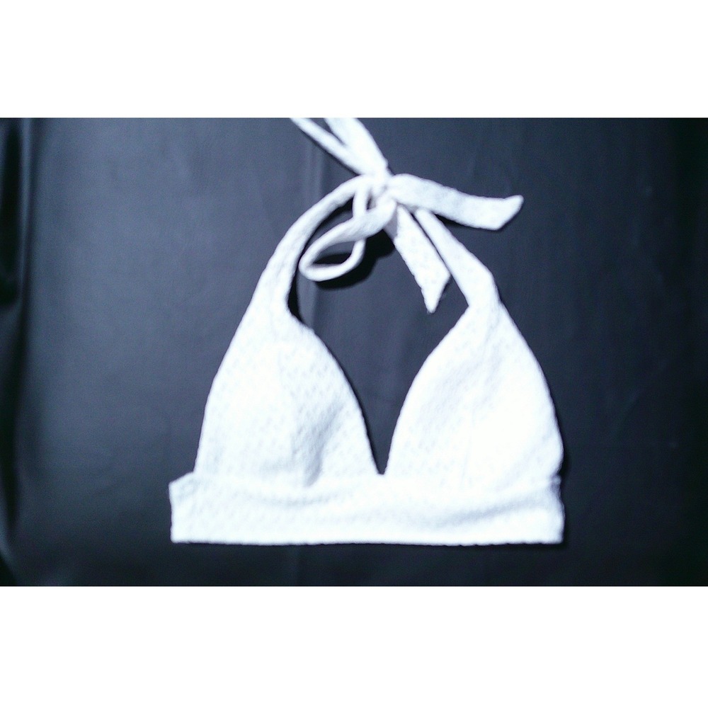 Hollister Swim White Eyelet Crochet Halter Triangle Bikini Top Medium